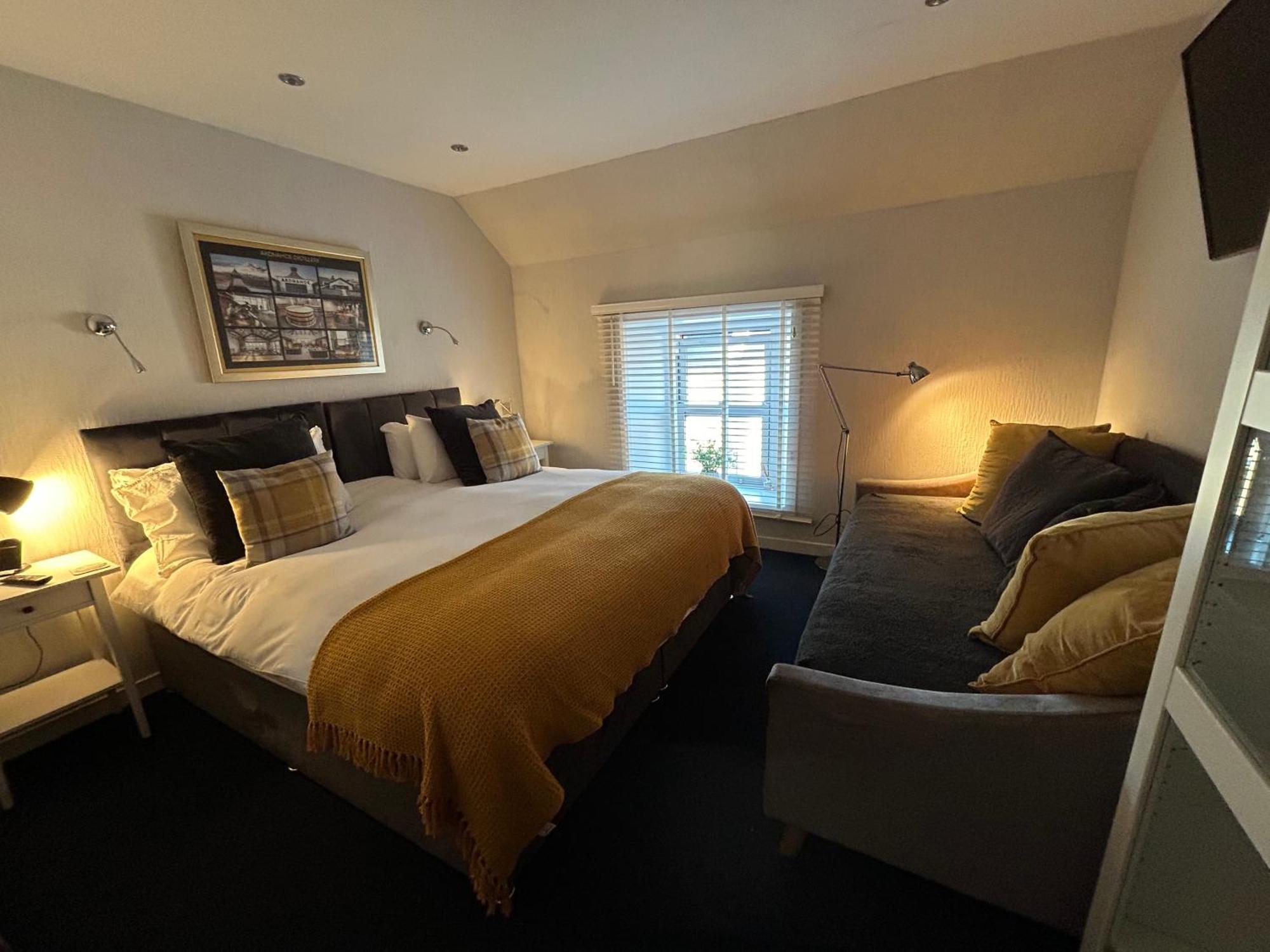 Lochindaal Hotel Port Charlotte Luaran gambar
